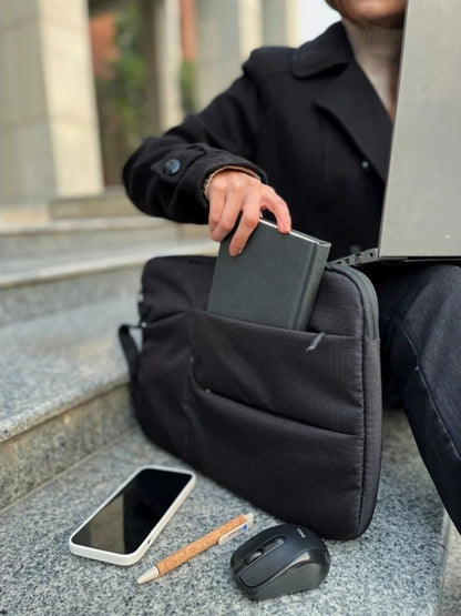 Dofre Black Laptop Sleeve – Sleek, Lightweight & Protective